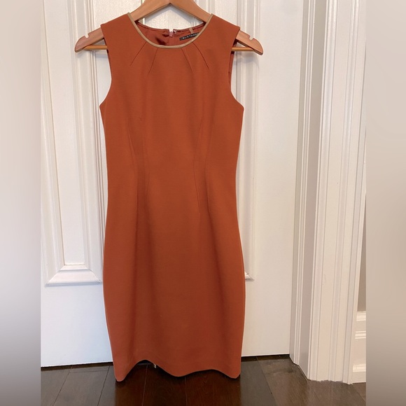 Elie Tahari Burnt Orange Wool Blend Sheath Dress - Picture 2 of 4